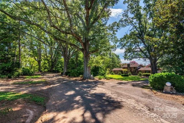 $1,650,000 | 3651 Highway 10 Highway, Newton, NC 28658