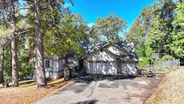 $549,900 | 6584 Green Leaf Lane, Foresthill, CA 95631