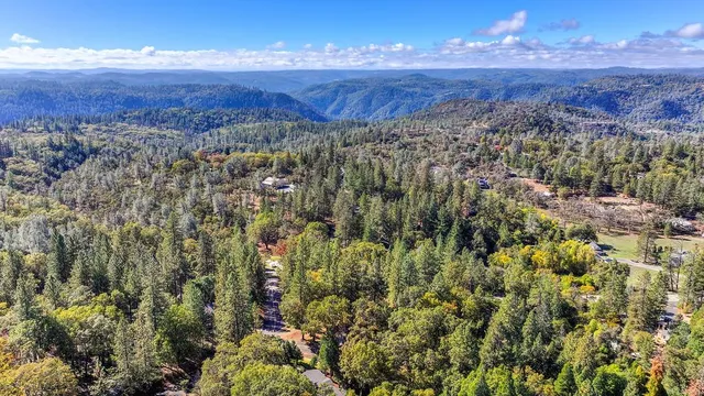 $549,900 | 6584 Green Leaf Lane, Foresthill, CA 95631