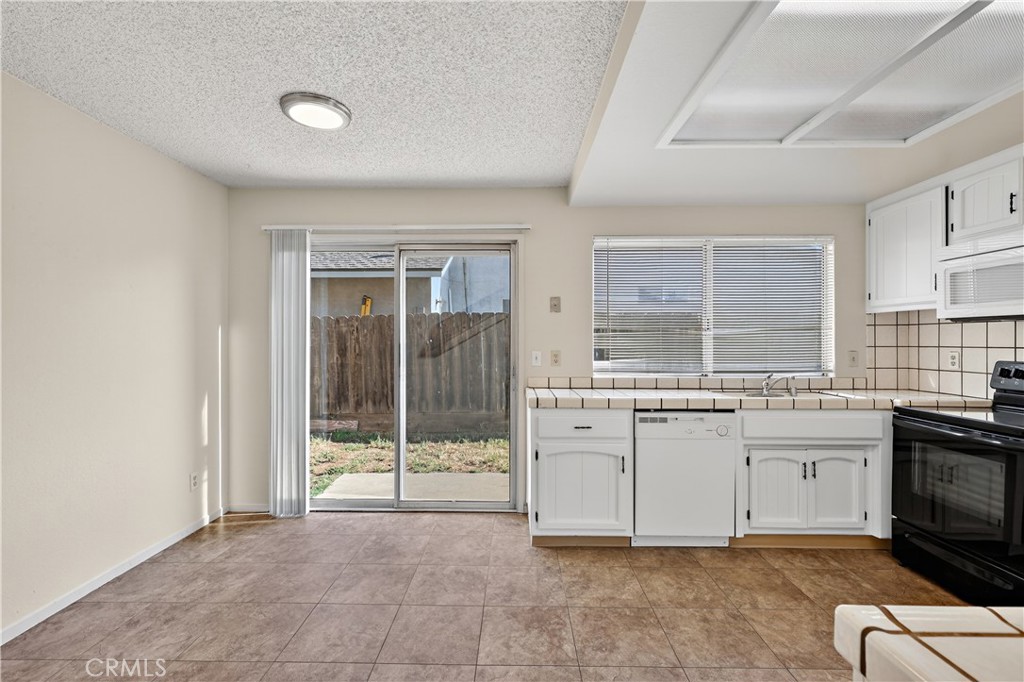 2979 Wainwright Avenue Merced, CA 95340 - Photo 16 of 50