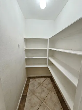 $1,600 | 3800 Tanglewilde Street, Unit 605, Houston, TX 77063