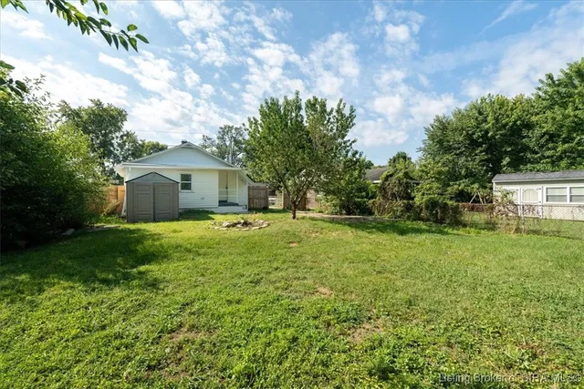 $1,700 | 1509 Brigman Avenue, Jeffersonville, IN 47130