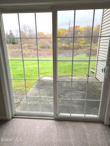 $279,900 | 305 Worthington Terrace, North Greenbush, NY 12198