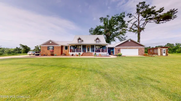 $399,999 | 2420 County Road 719, Blue Mountain, MS 38610