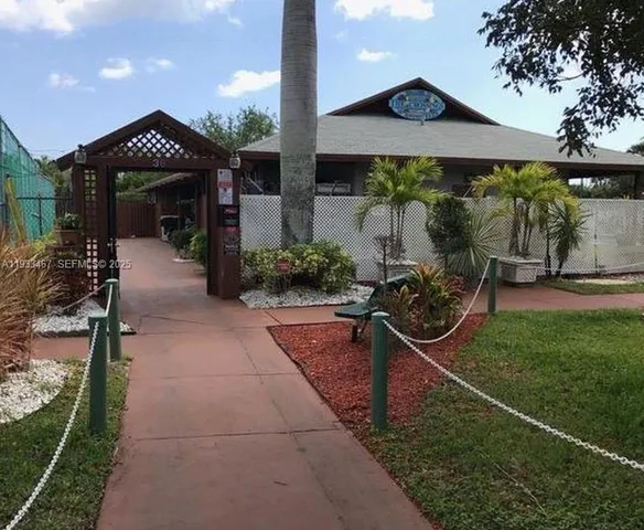 $1,800 | 31 Crossings Circle, Unit G, Boynton Beach, FL 33435