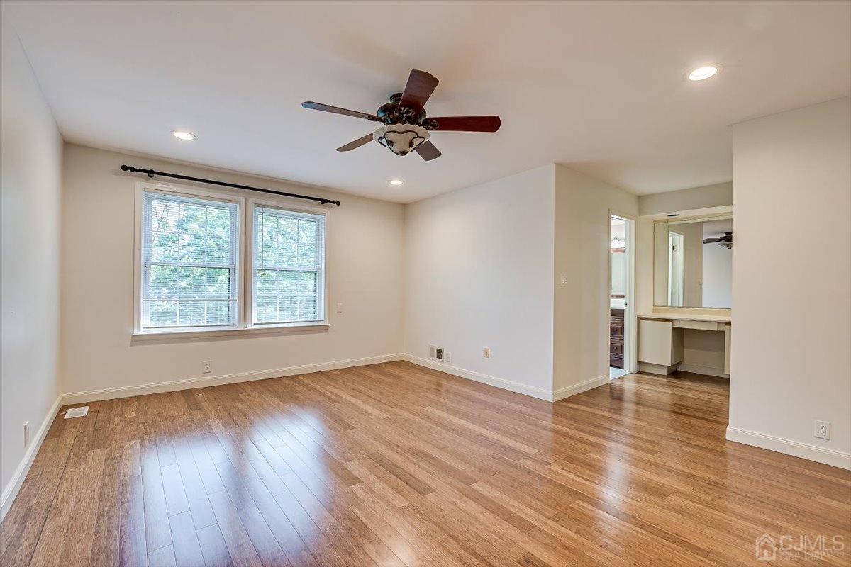 3902 Springbrook Drive Edison, NJ 08820 - Photo 31 of 45