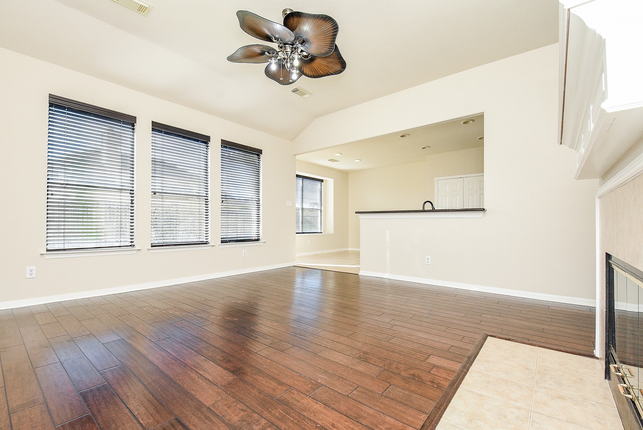 9135 Edgeloch Drive Spring, TX 77379 - Photo 11 of 32