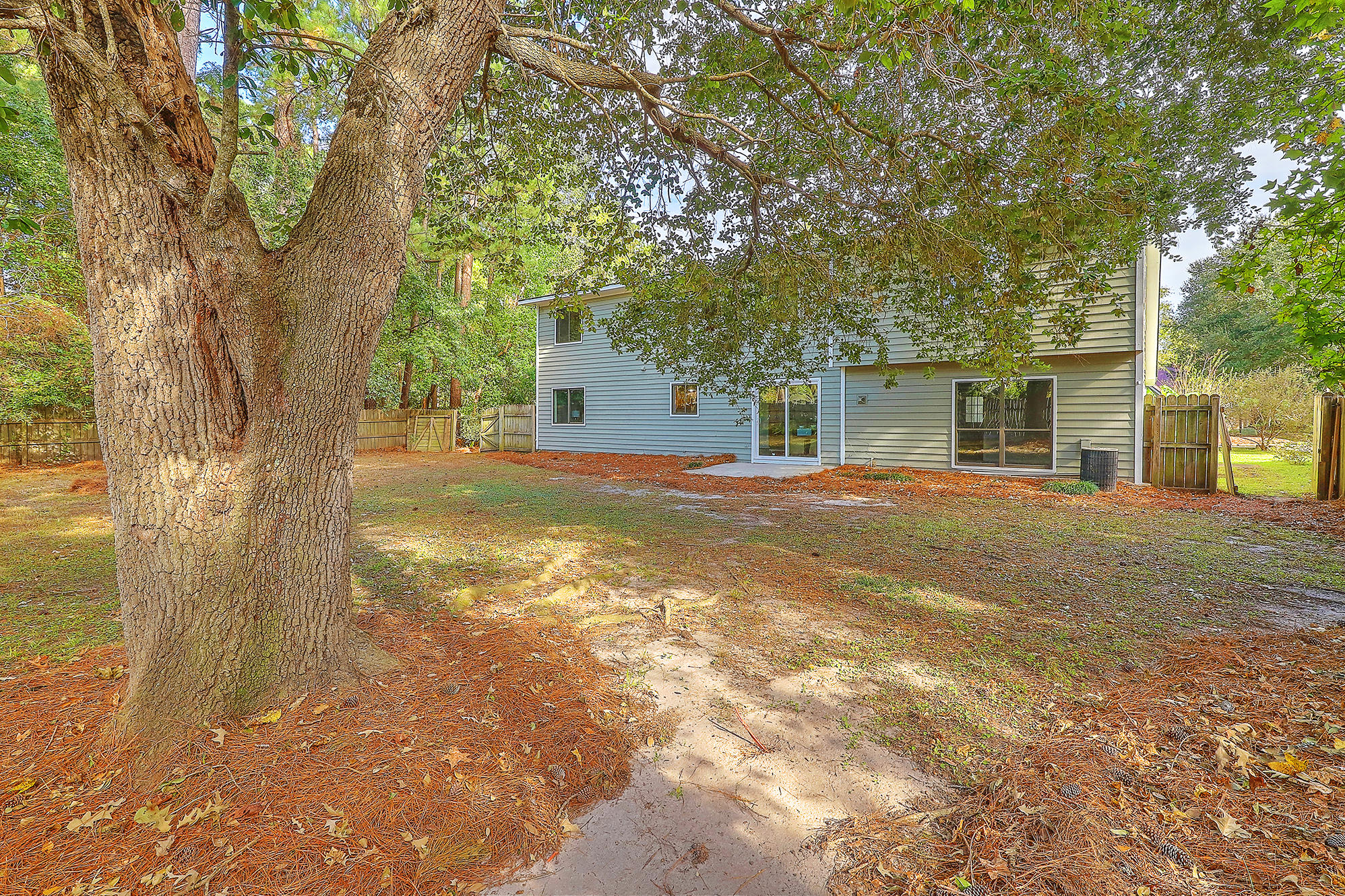 8399 Longridge Road North Charleston, SC 29418 - Photo 33 of 36 IMG_0398_399_400