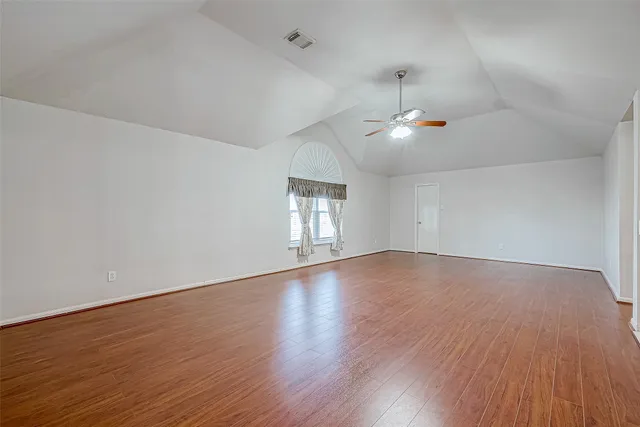 $380,000 | 16922 Echo Harbor, Friendswood, TX 77546