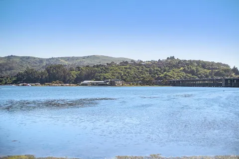 $1,275,000 | 110 Seminary Drive, Unit 1E, Mill Valley, CA 94941