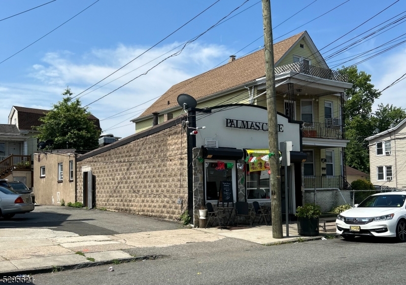 100 3rd Avenue, Unit 6 Paterson, NJ 07514 - Photo 5 of 8