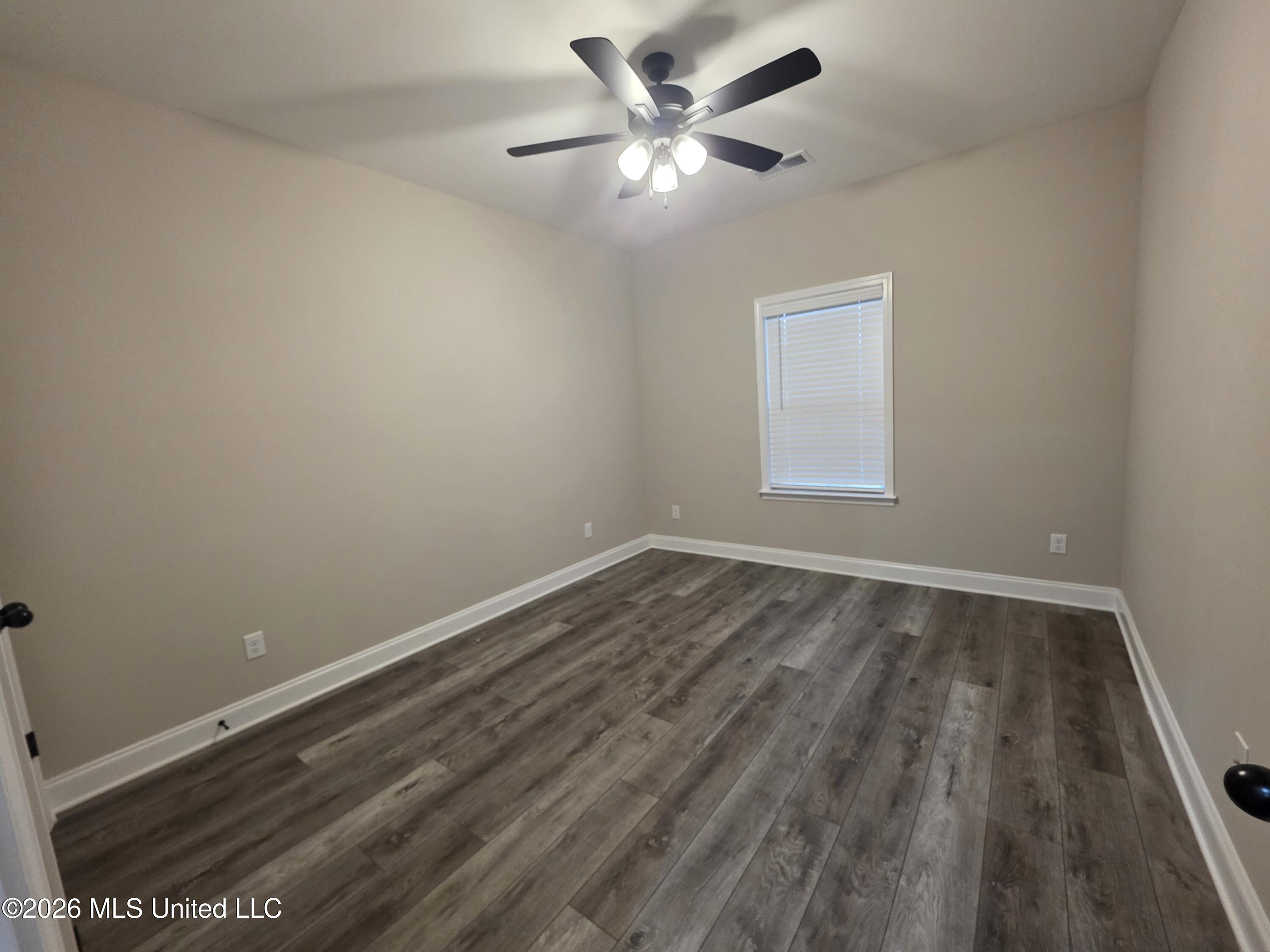 5175 Watson Vw Drive Nesbit, MS 38651 - Photo 12 of 16 20260601_190729
