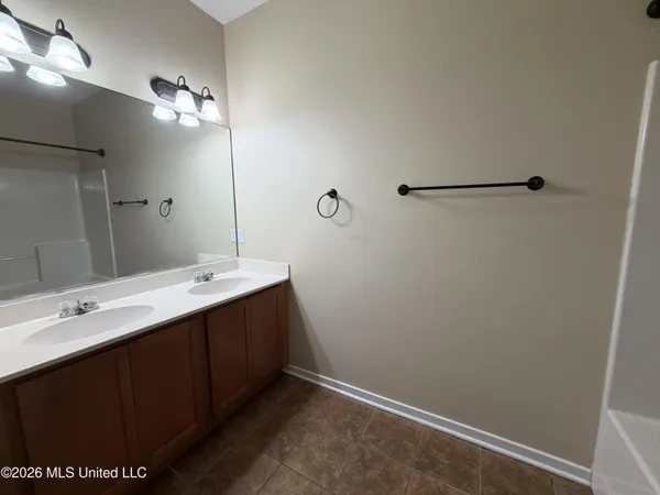 $1,900 | 101 Stapleton Drive, Canton, MS 39046