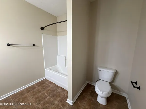 $1,900 | 101 Stapleton Drive, Canton, MS 39046