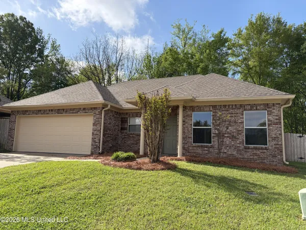 $1,900 | 101 Stapleton Drive, Canton, MS 39046