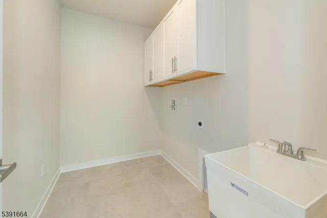 $6,000 | 14 Willow Lane, Parsippany, NJ 07054