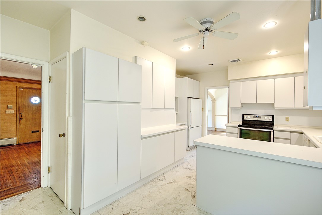 25 Brookway Road Providence, RI 02906 - Photo 11 of 33