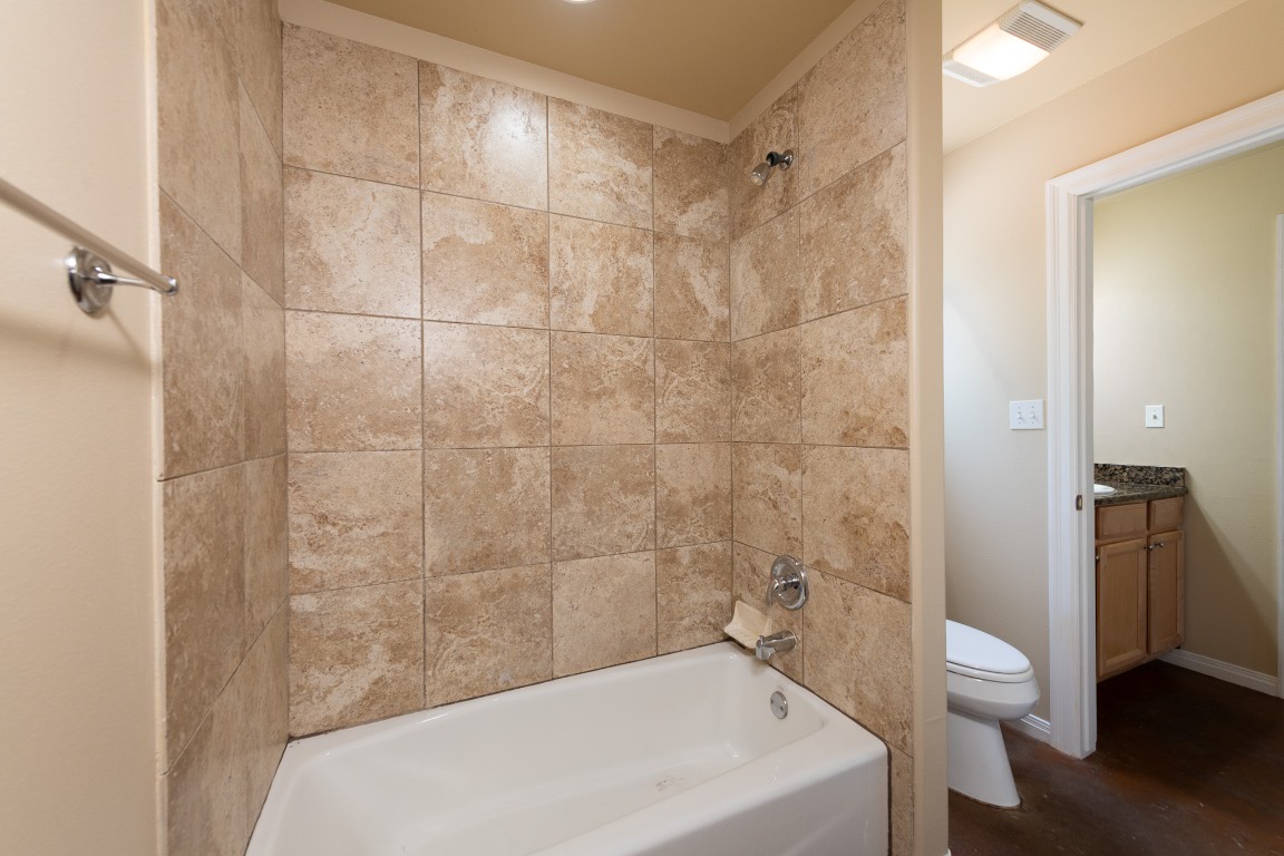 5315 Duval Street, Unit B Austin, TX 78751 - Photo 7 of 20