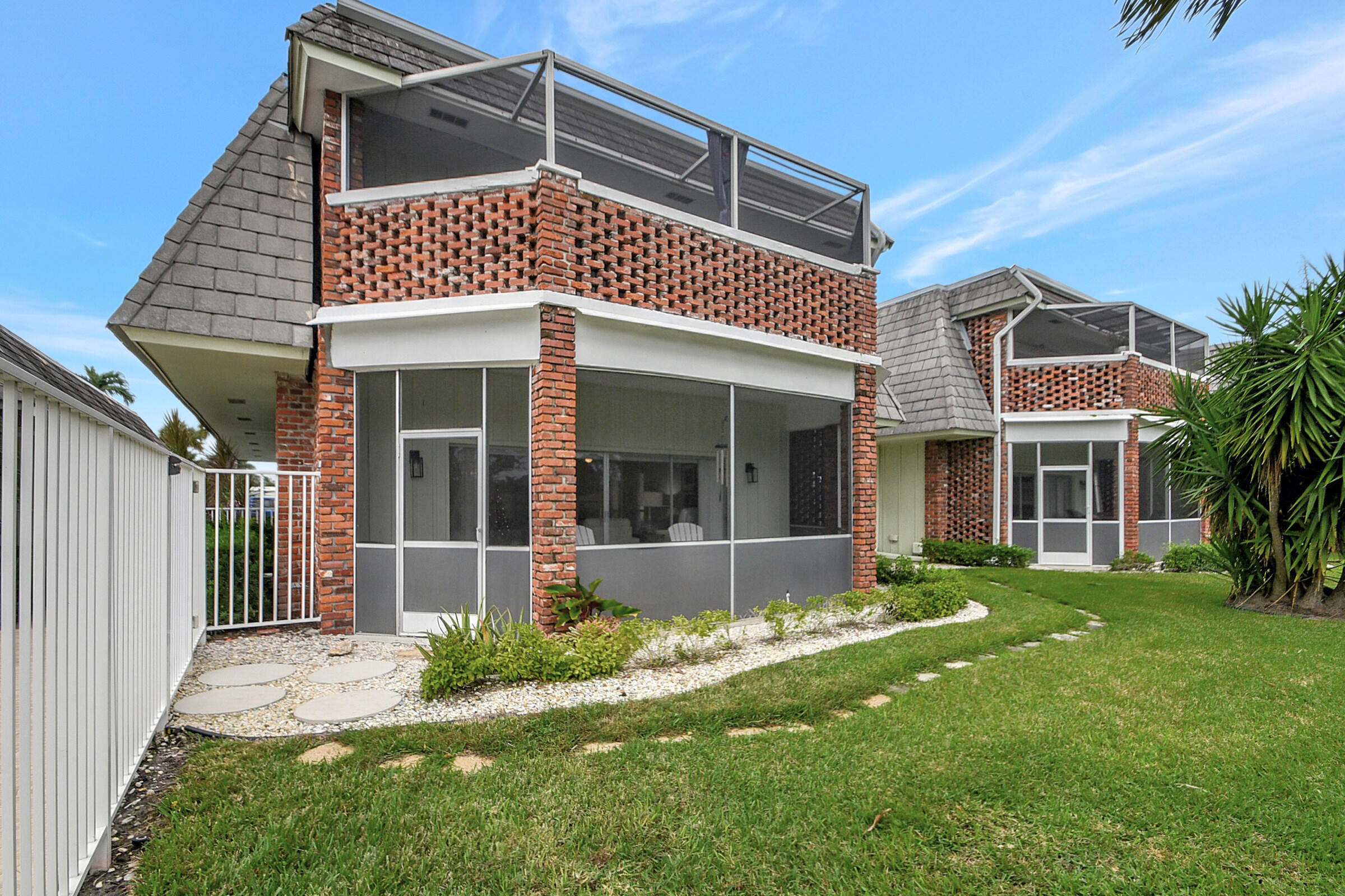 324 Orange Tree Drive, Unit 2 Atlantis, FL 33462 - Photo 31 of 67 Backyard