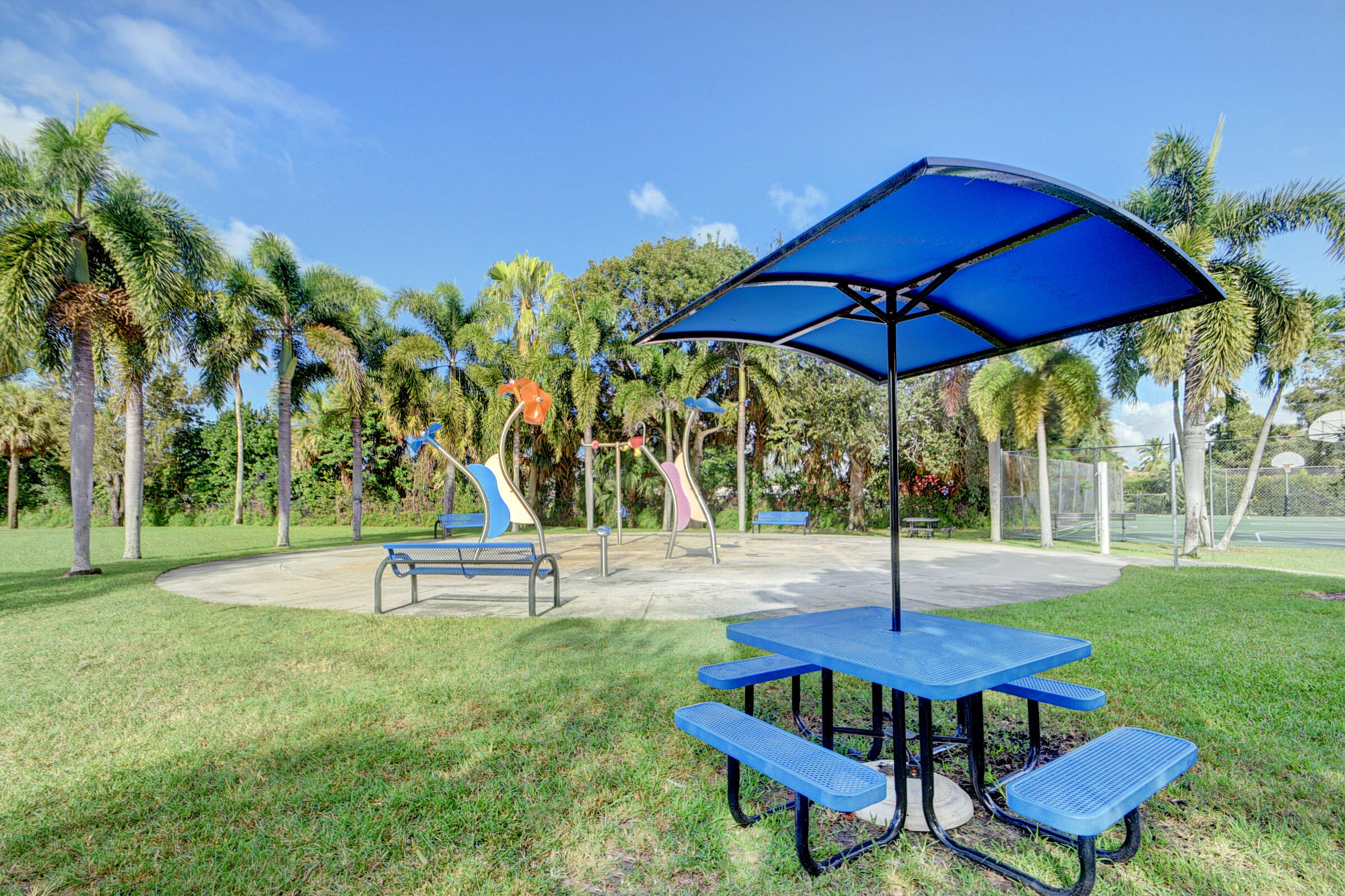324 Orange Tree Drive, Unit 2 Atlantis, FL 33462 - Photo 52 of 67 Splash Pad