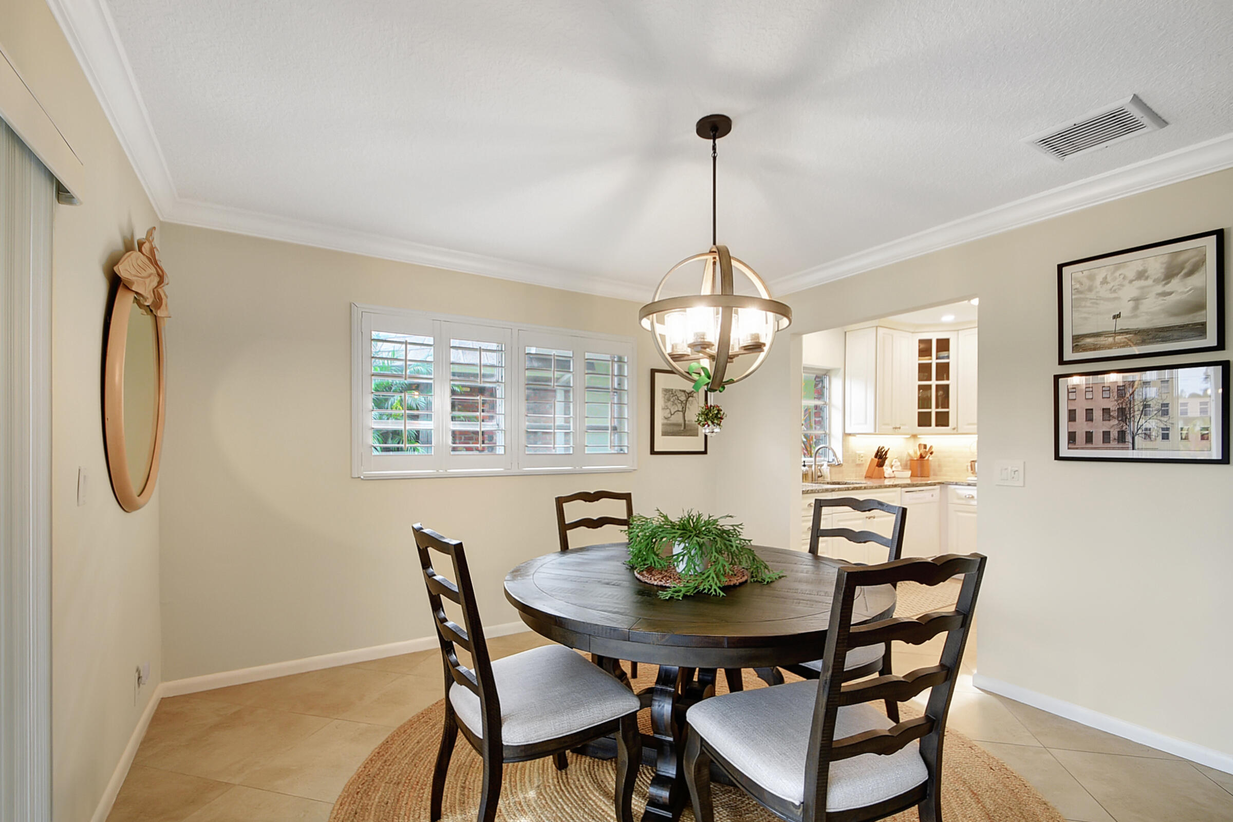 324 Orange Tree Drive, Unit 2 Atlantis, FL 33462 - Photo 8 of 67 Dining Room