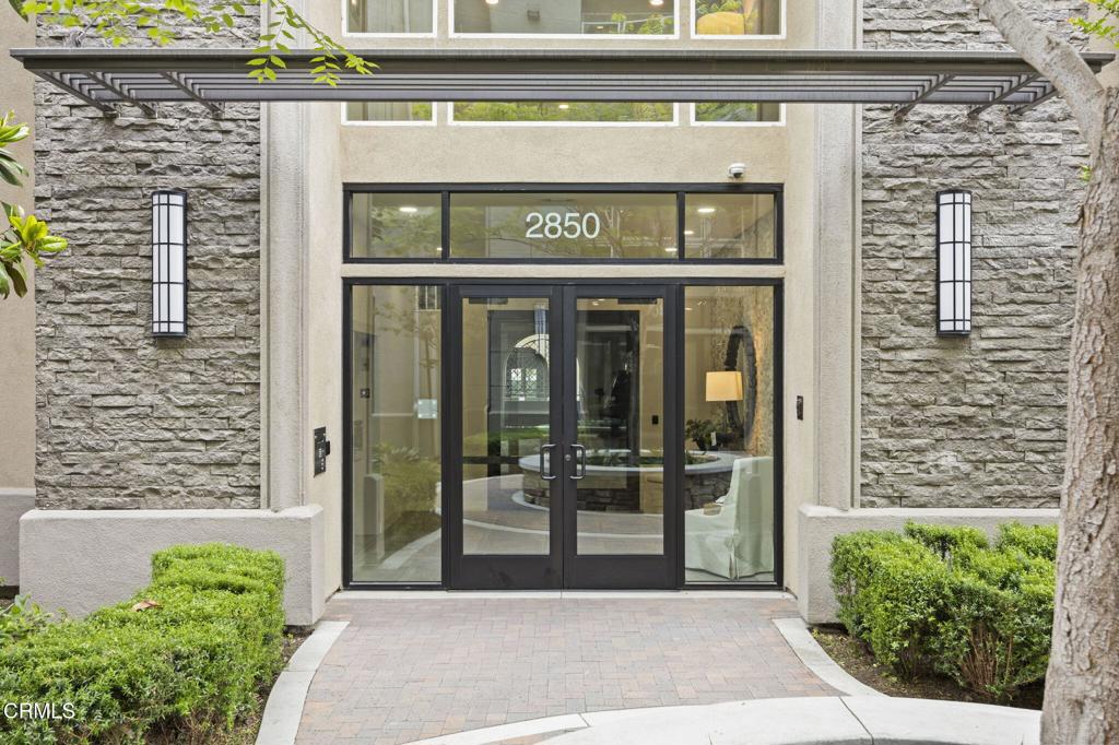 2850 Wagon Wheel Road, Unit 302 Oxnard, CA 93036 - Photo 2 of 50 a view of entrance front of building