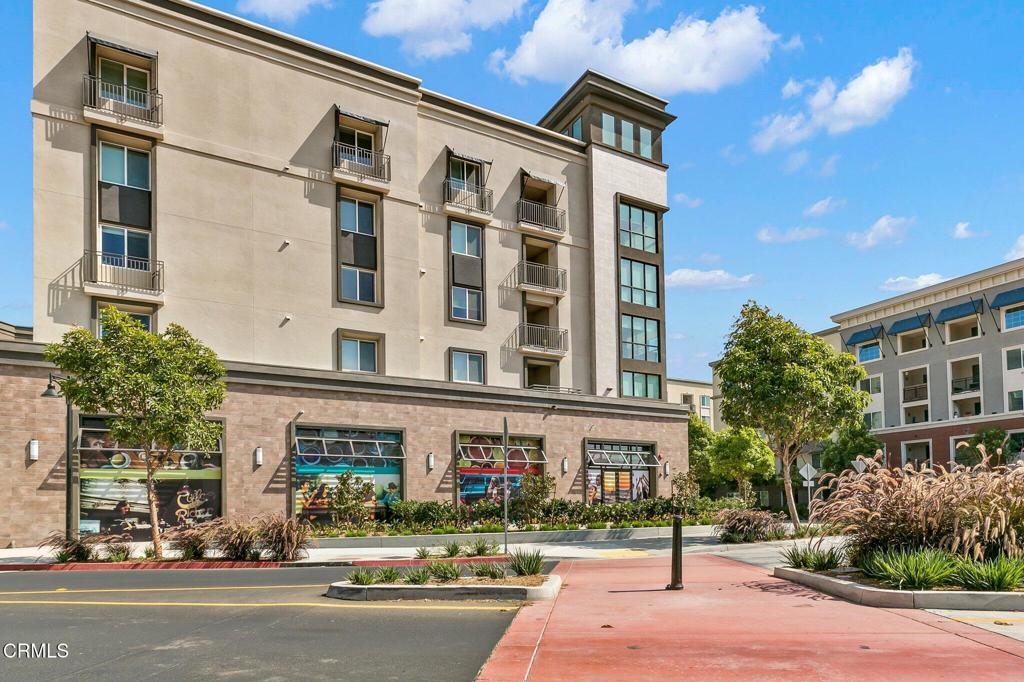 2850 Wagon Wheel Road, Unit 302 Oxnard, CA 93036 - Photo 50 of 50 a front view of a building and street