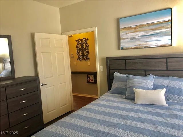$1,995 | 5250 South Rainbow Boulevard, Unit 2105, Las Vegas, NV 89118