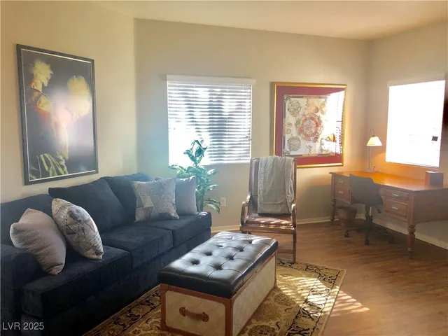 $1,995 | 5250 South Rainbow Boulevard, Unit 2105, Las Vegas, NV 89118