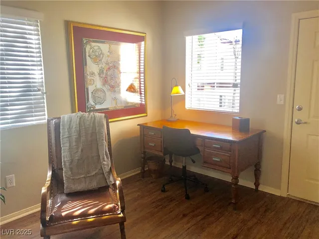 $1,995 | 5250 South Rainbow Boulevard, Unit 2105, Las Vegas, NV 89118