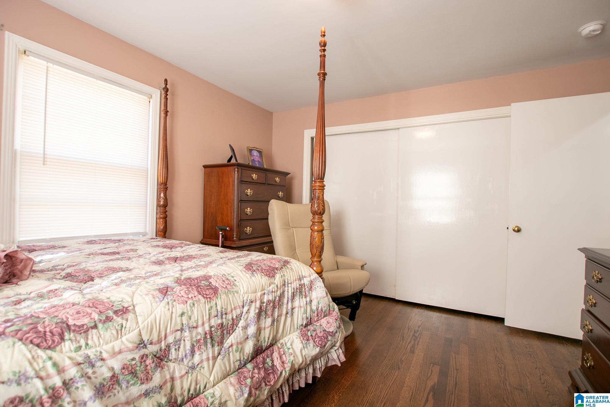 1104 Park Avenue Oneonta, AL 35121 - Photo 23 of 29