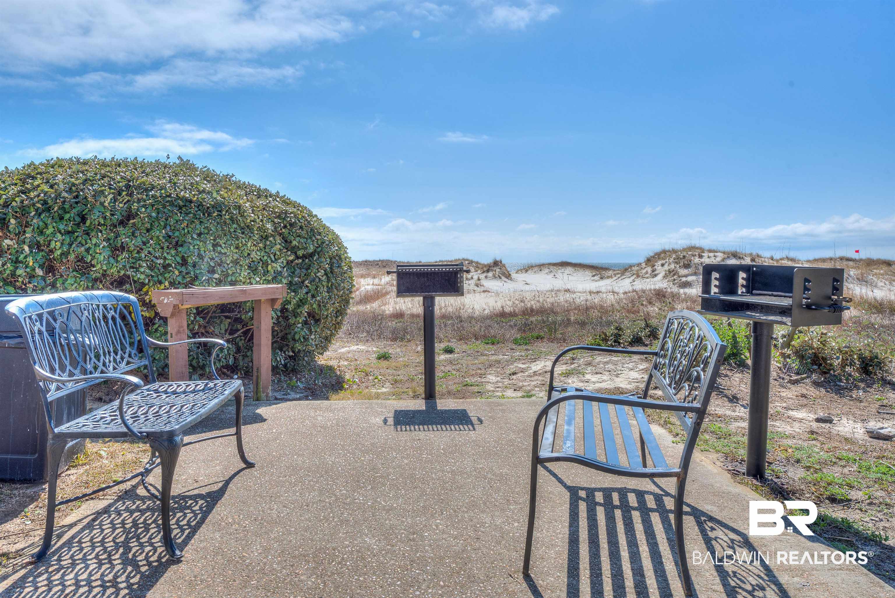 400 Plantation Road, Unit 4112 Gulf Shores, AL 36542 - Photo 45 of 55 View of patio