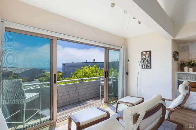 $1,649,000 | 221 Condor Court, Bodega Bay, CA 94923