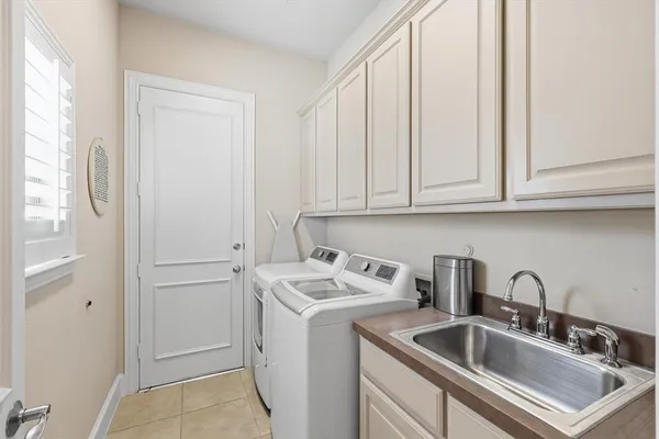 $920,000 | 781 Lark Street, Lantana, TX 76226