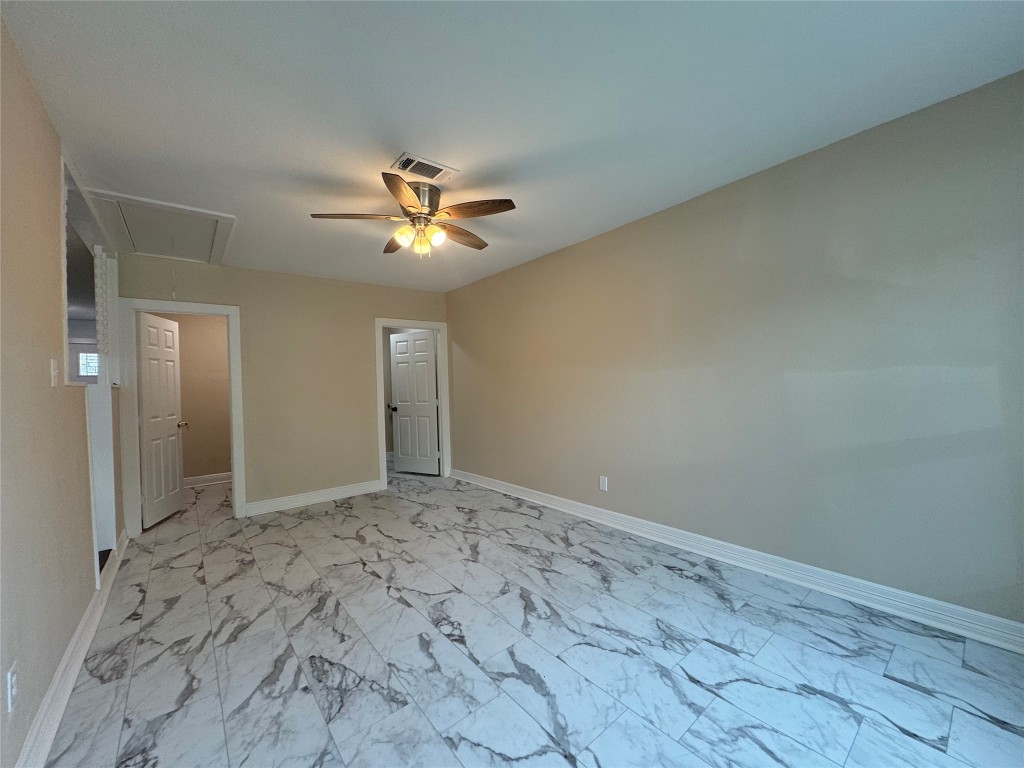 6645 Lodge Street Houston, TX 77092 - Photo 3 of 9