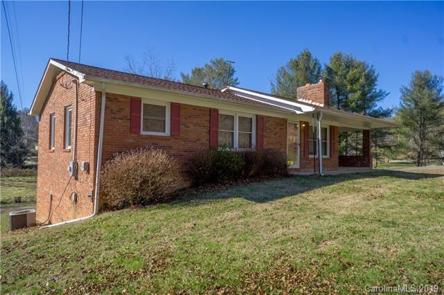 8 Parham Road Leicester, NC 28748 - Photo 1 of 20 Gallery Image 1