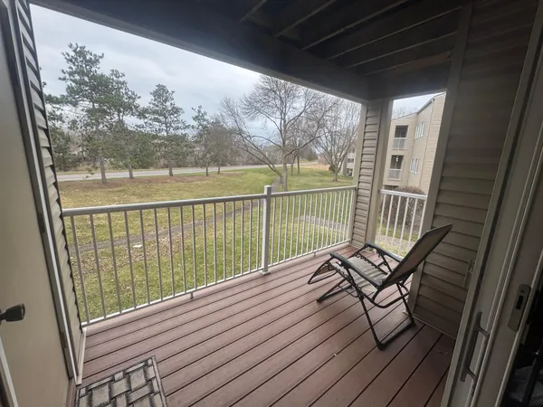 $149,900 | 1215 Ferndale Street North, Unit A12, Maplewood, MN 55119