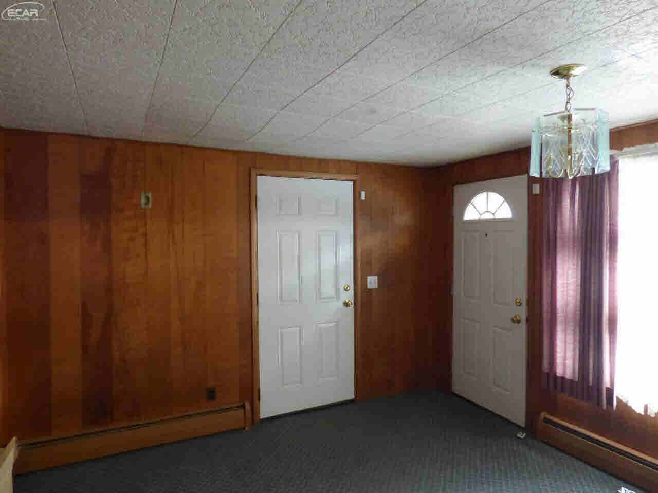 8198 Coldwater Road Flushing, MI 48433 - Photo 20 of 21 21240495-19.JPG
