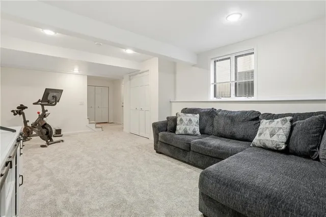 $499,950 | 3910 Carter Drive, Smithville, MO 64089