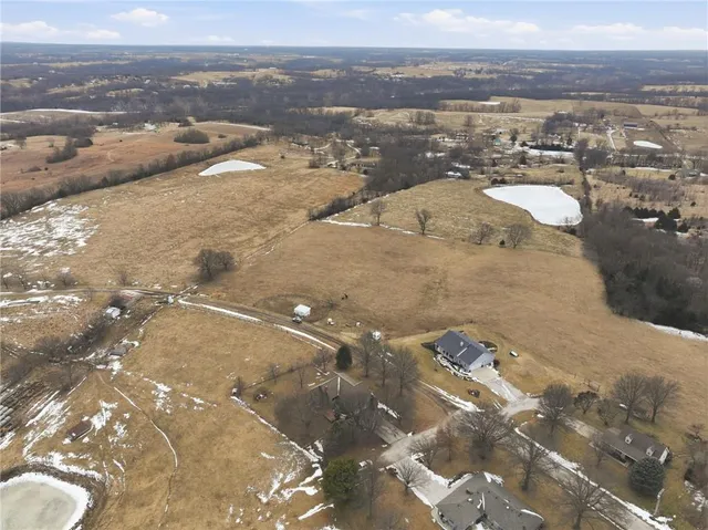 $499,950 | 3910 Carter Drive, Smithville, MO 64089