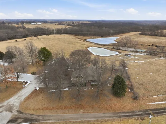 $499,950 | 3910 Carter Drive, Smithville, MO 64089