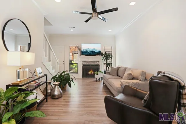 $133,900 | 10926 Old Hammond Highway, Unit 3, Baton Rouge, LA 70816