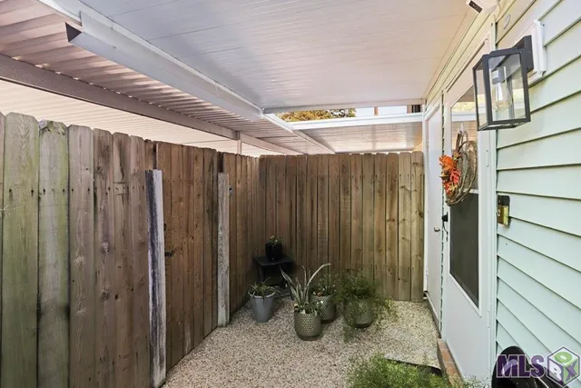 $133,900 | 10926 Old Hammond Highway, Unit 3, Baton Rouge, LA 70816