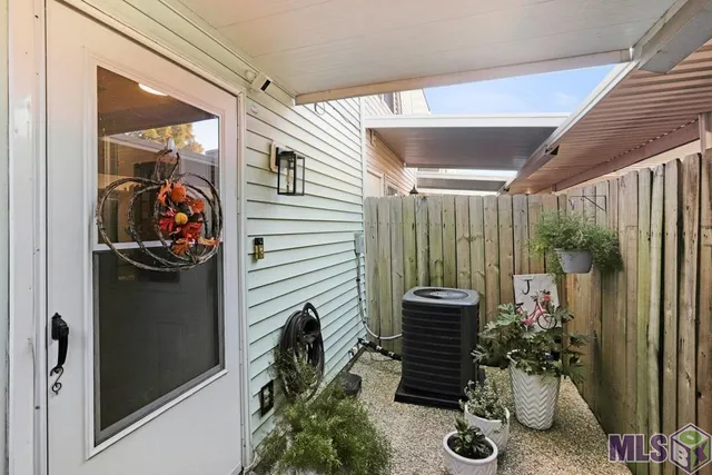 $133,900 | 10926 Old Hammond Highway, Unit 3, Baton Rouge, LA 70816