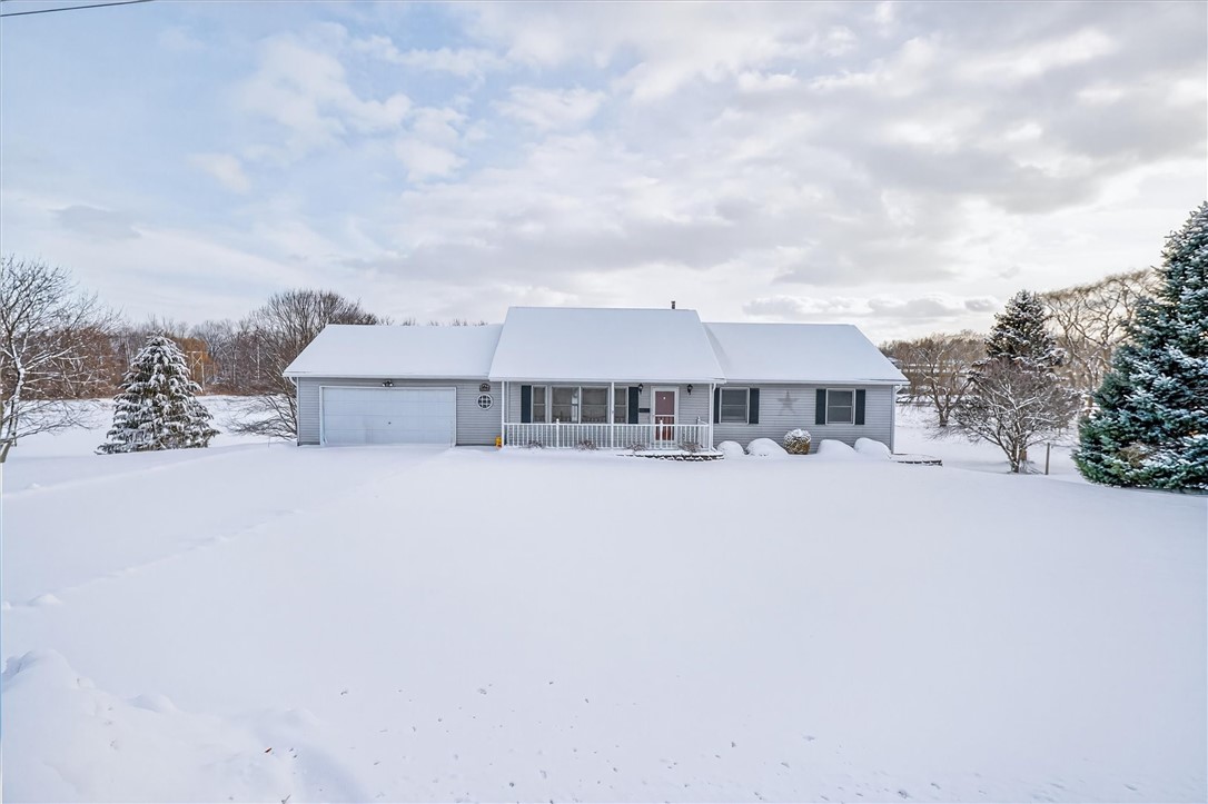 2812 Quaker Road Palmyra, NY 14522 - Photo 3 of 49