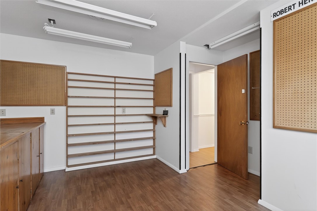 2812 Quaker Road Palmyra, NY 14522 - Photo 38 of 49 shop