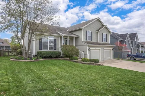 $375,000 | 8105 Northeast 98th Street, Kansas City, MO 64157