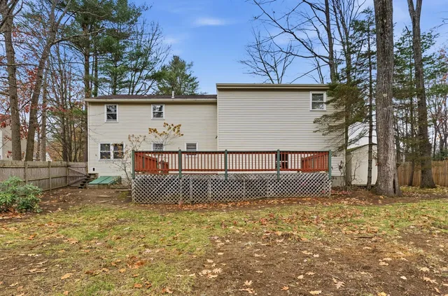 $535,000 | 4 Bellflower Circle, Concord, NH 03303