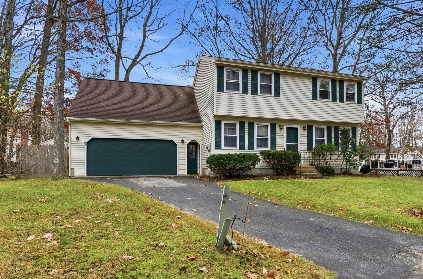 4 Bellflower Circle Concord, NH 03303 - Photo 2 of 55