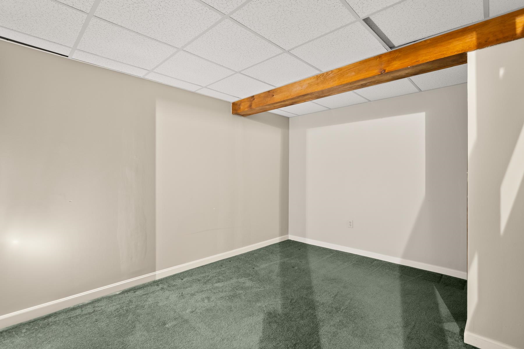 4 Bellflower Circle Concord, NH 03303 - Photo 26 of 55